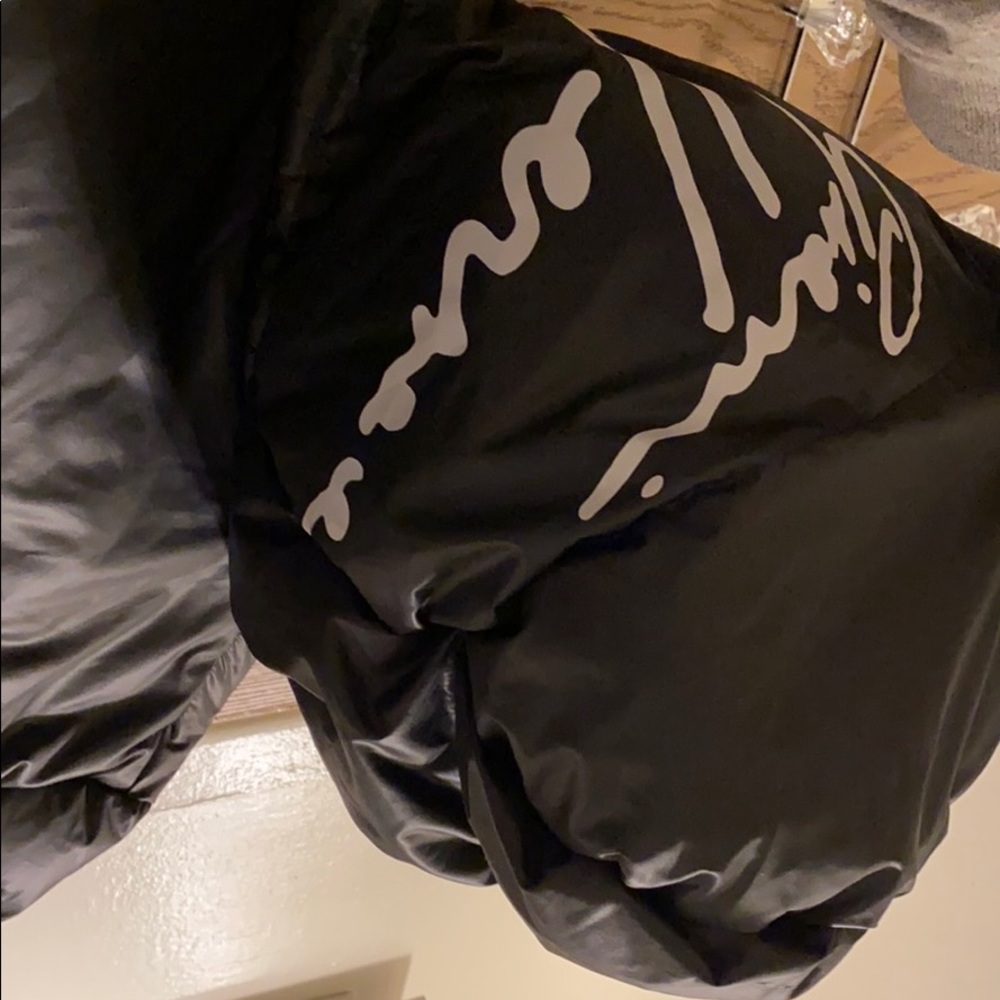 Coat - Picture 5 of 5